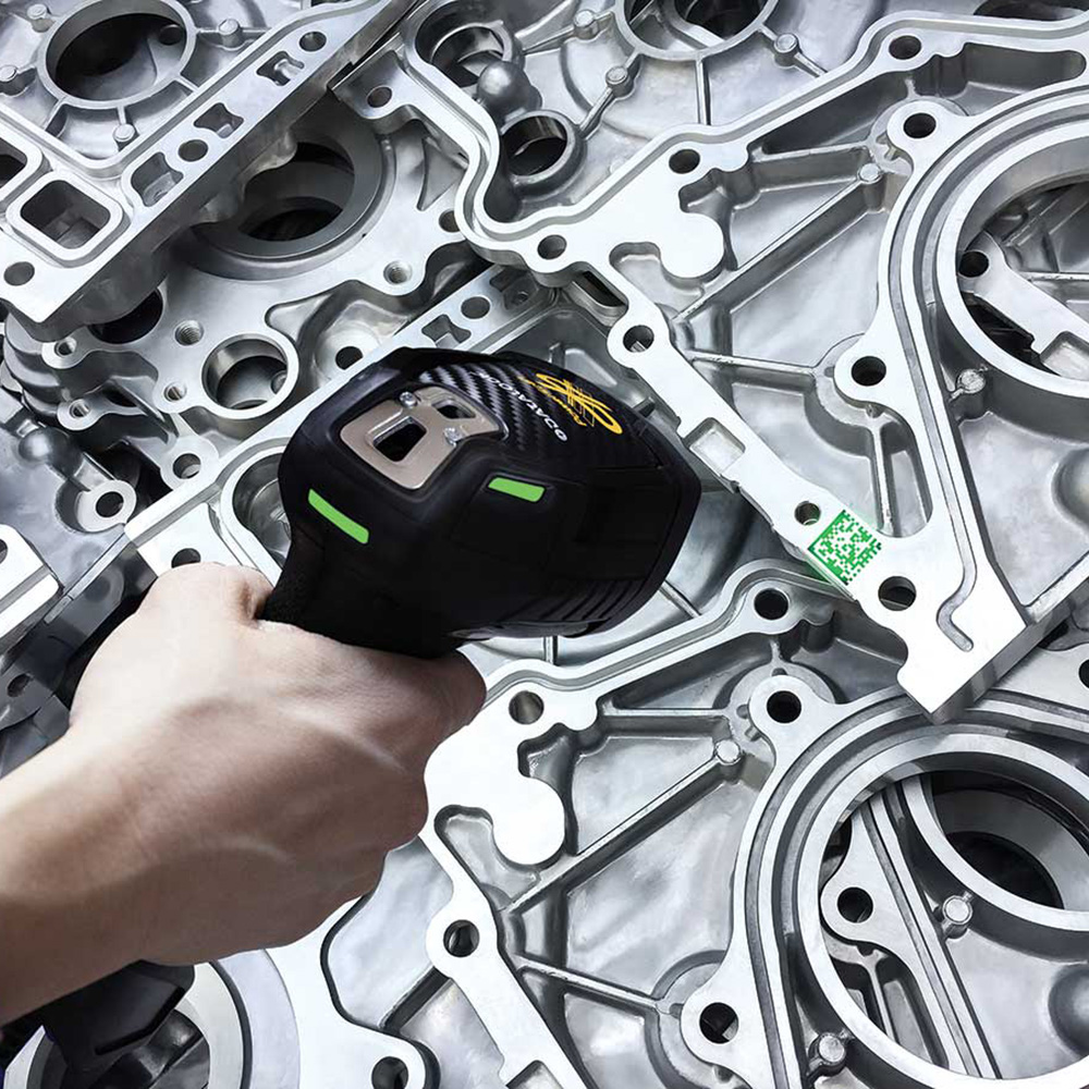 PLA-PS9600-DPX-AUTOMOTIVE4-HR_web